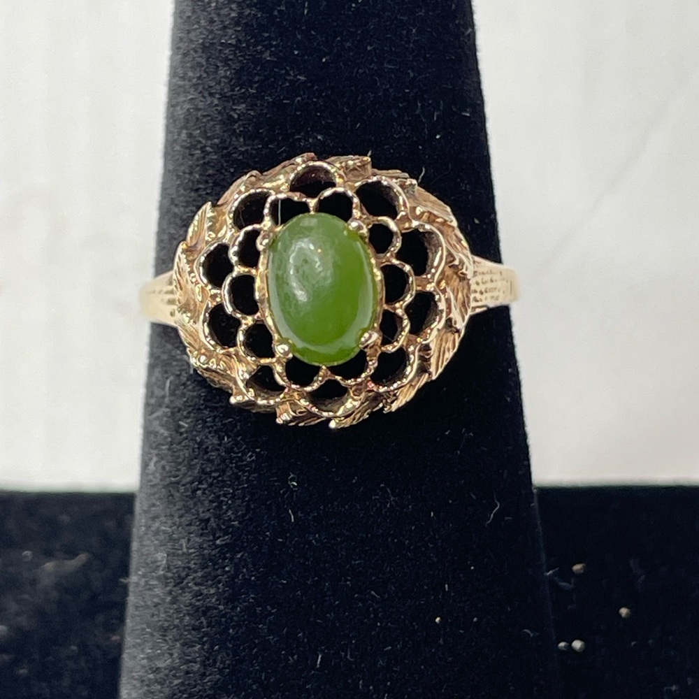 Gold Filigree Green Jade Stone Women Ring - Size 8
